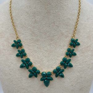 J Crew Green Resin Gold Tone Necklace NWOT!